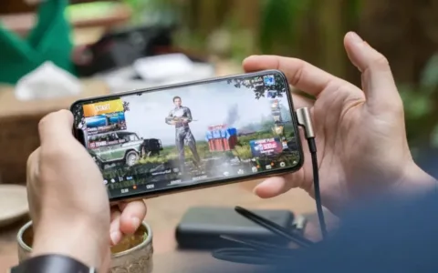 游戏行业卷在2023：四大趋势，两强争霸