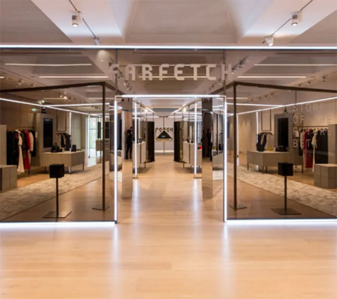 一年卖出30亿美元，全球最大奢侈品电商也“破产”