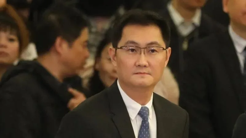 腾讯追米哈游，一路追到新加坡？